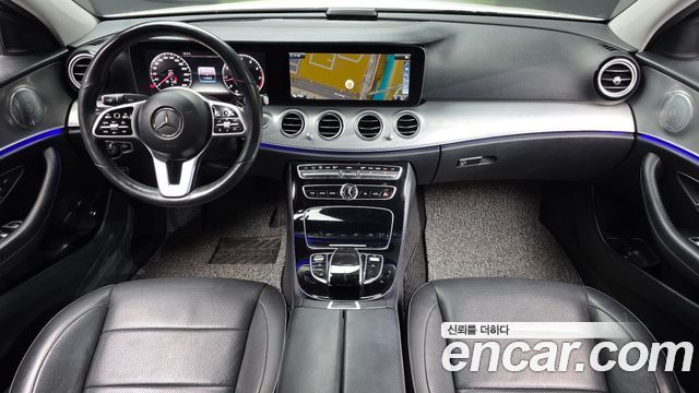 Mercedes-Benz E-Class 2019 — photo 7