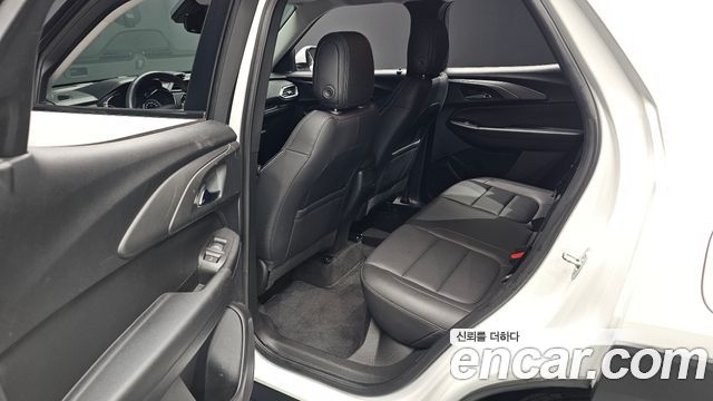 Chevrolet Korea Trailblazer 2022 — photo 17