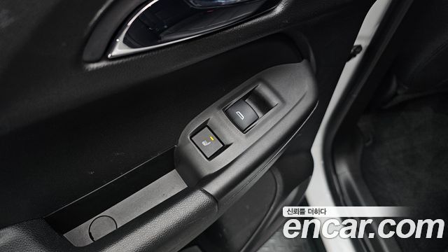 Chevrolet Korea Trailblazer 2022 — photo 27