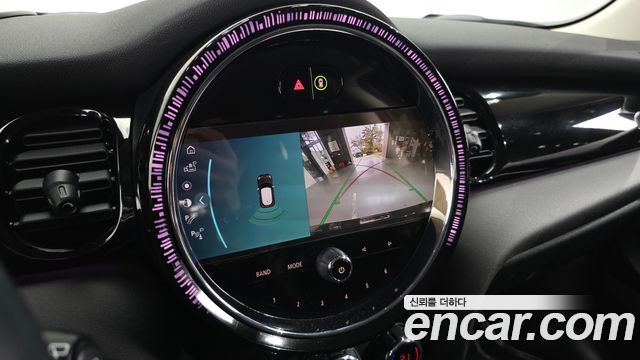 Mini Cooper 2023 — photo 21