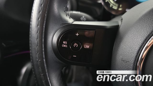 Mini Cooper 2023 — photo 24