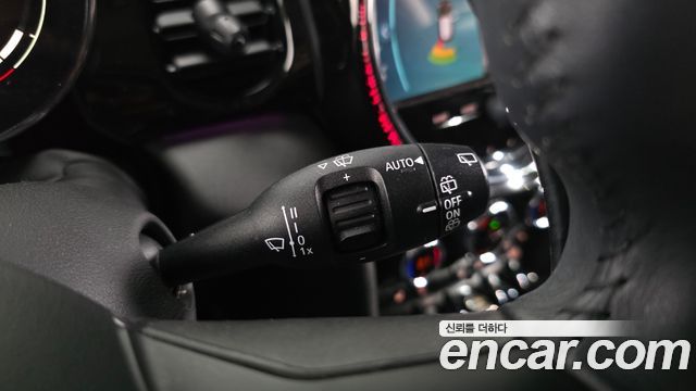 Mini Cooper 2023 — photo 27