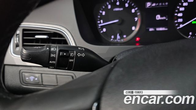 Hyundai Sonata 2016 — photo 14