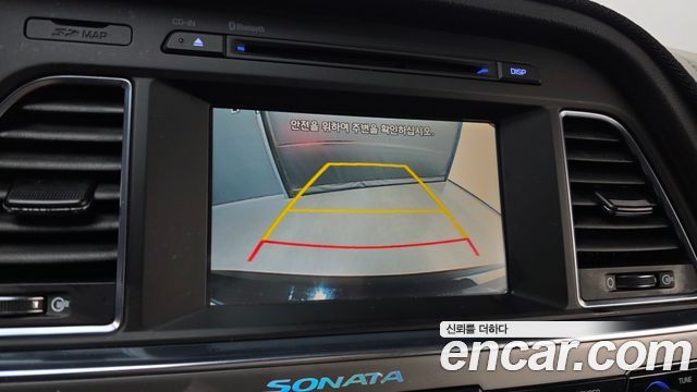 Hyundai Sonata 2016 — photo 17