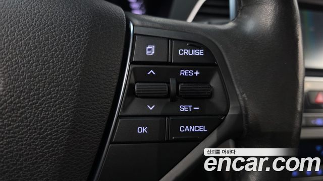 Hyundai Sonata 2016 — photo 19