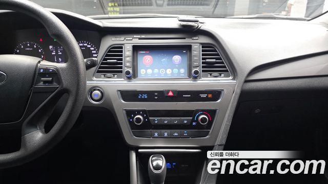 Hyundai Sonata 2016 — photo 20