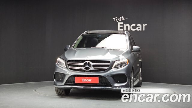 Mercedes-Benz GLE-Class 2018 — photo 3
