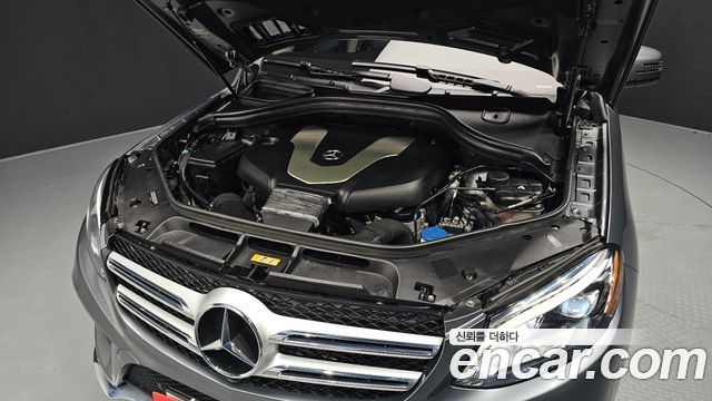 Mercedes-Benz GLE-Class 2018 — photo 6