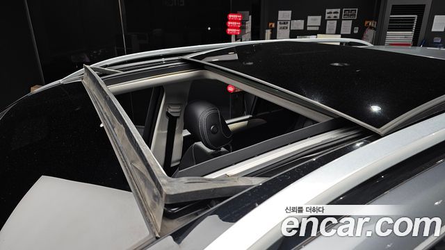Mercedes-Benz GLE-Class 2018 — photo 25