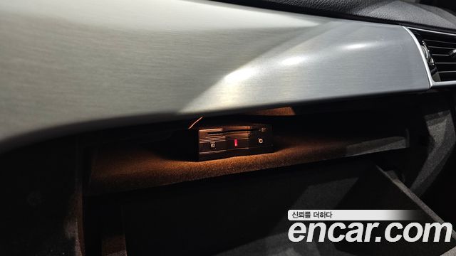 Mercedes-Benz GLE-Class 2018 — photo 32