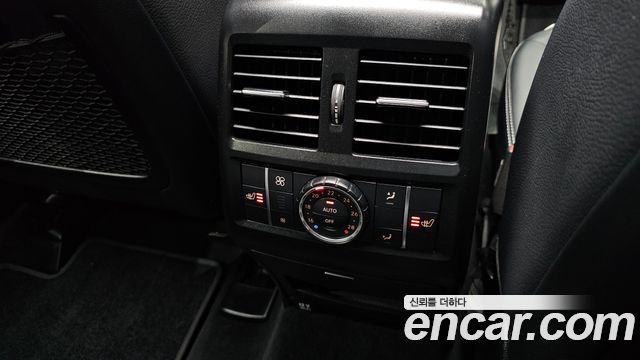 Mercedes-Benz GLE-Class 2018 — photo 33