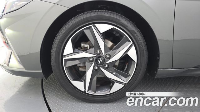 Hyundai AVANTE 2021 — photo 5