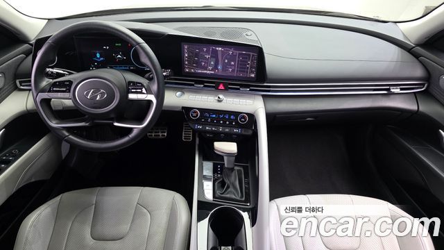Hyundai AVANTE 2021 — photo 10