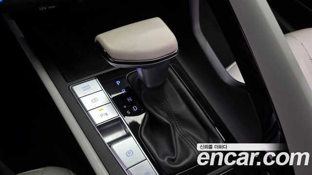 Hyundai AVANTE 2021 — photo 12