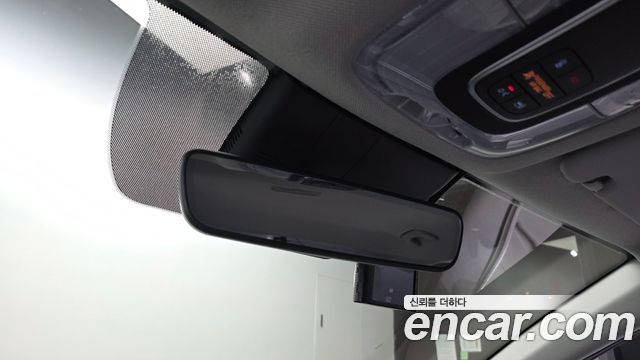 Hyundai AVANTE 2021 — photo 32