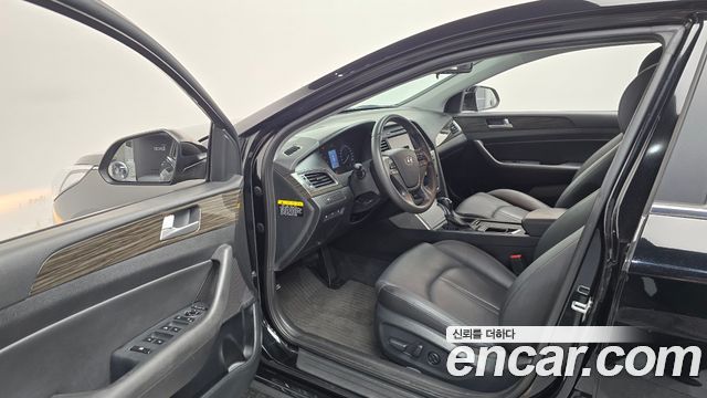 Hyundai Sonata 2015 — photo 13