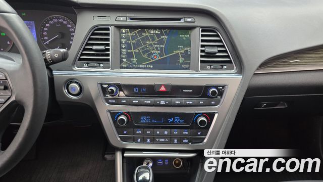Hyundai Sonata 2015 — photo 19