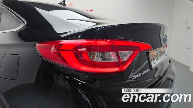 Hyundai Sonata 2015 — photo 9