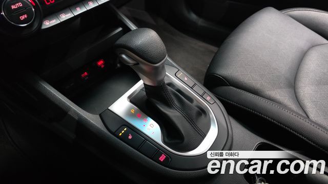 Kia K3 2022 — photo 12