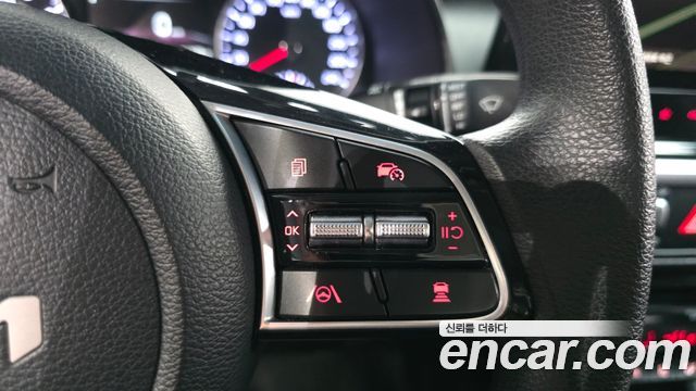 Kia K3 2022 — photo 24