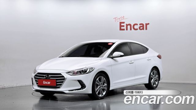 Hyundai AVANTE 2018 — photo 1