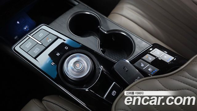 Kia K8 2023 — photo 12