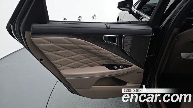 Kia K8 2023 — photo 15