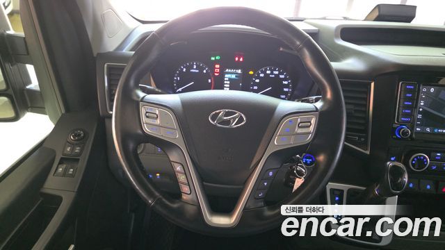 Hyundai Solati 2023 — photo 19