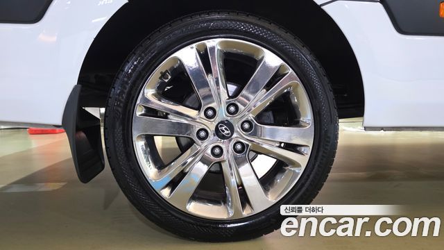 Hyundai Solati 2023 — photo 7