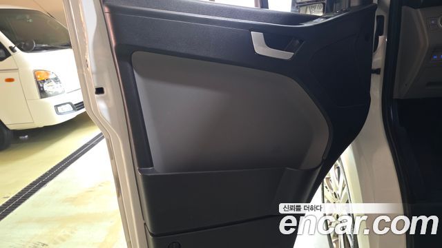 Hyundai Solati 2023 — photo 14