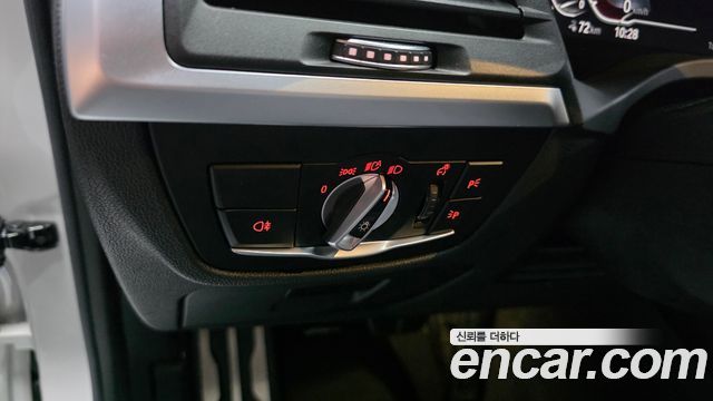 BMW iX3 2022 — photo 28