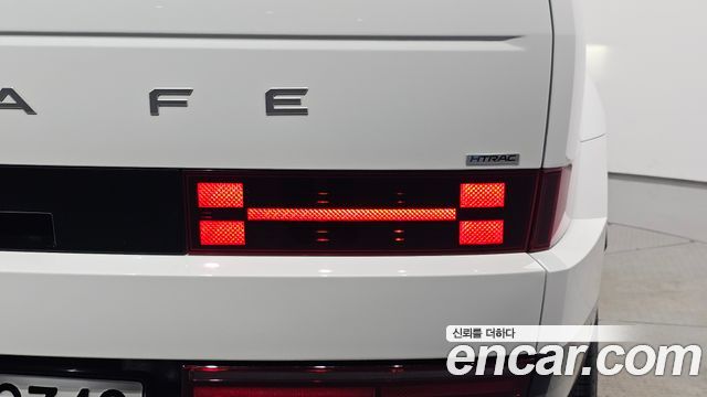 Hyundai Santafe 2024 — photo 9
