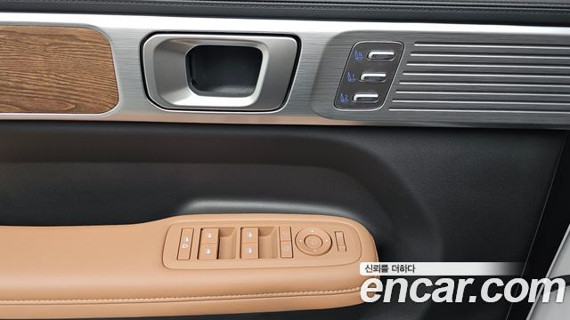 Hyundai Santafe 2024 — photo 29