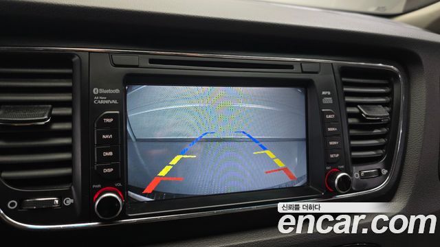 Kia Canival 2018 — photo 21