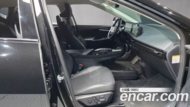 Kia EV6 2022 — photo 11
