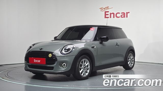 Mini Cooper 2021 — photo 2