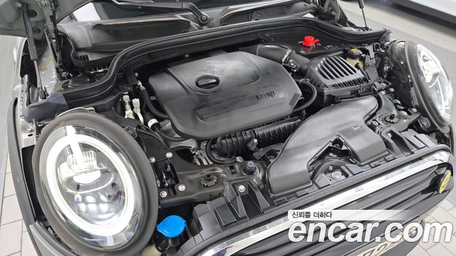 Mini Cooper 2021 — photo 6
