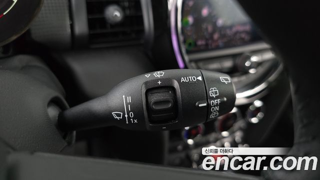 Mini Cooper 2021 — photo 29