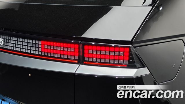 Hyundai Ioniq5 2022 — photo 9
