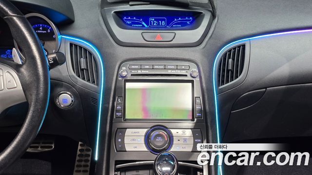 Hyundai Genesis 2010 — photo 16