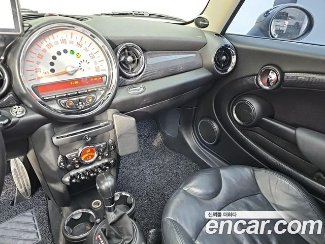 Mini Cooper 2011 — photo 10