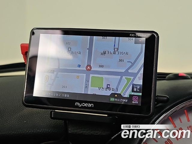 Mini Cooper 2011 — photo 14