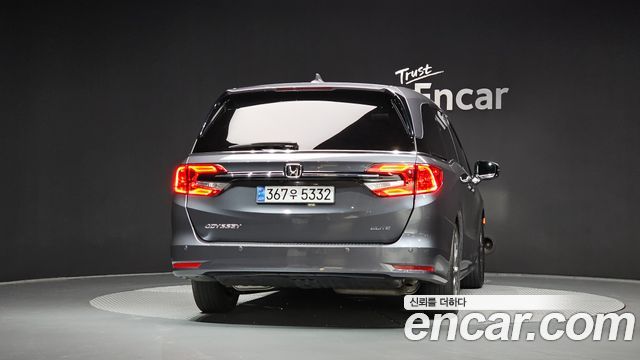 Honda Odyssey 2023 — photo 4