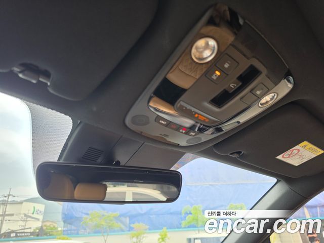 Kia Sorento 2021 — photo 16