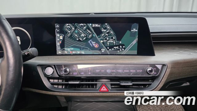Kia K8 2023 — photo 19