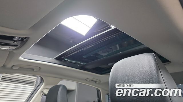 Kia K8 2023 — photo 22