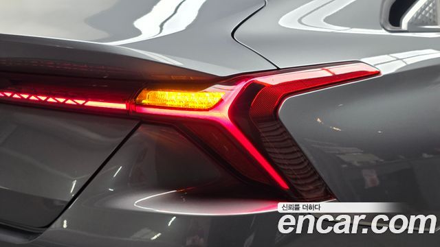 Kia K8 2023 — photo 9