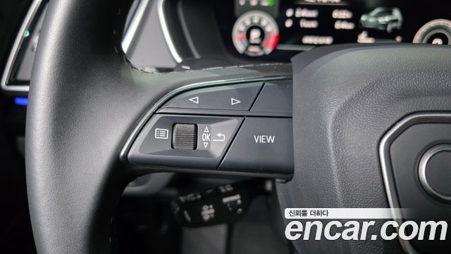 Audi Q5 2024 — photo 32