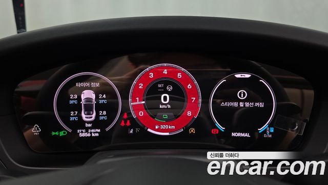 Porsche 911 2025 — photo 11