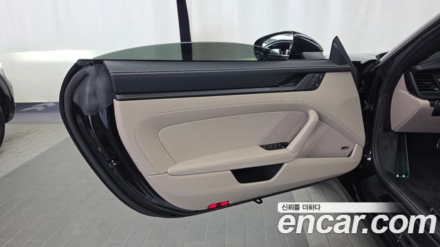 Porsche 911 2025 — photo 14